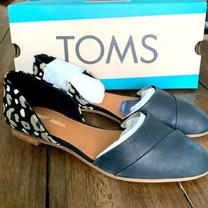 Women’s TOMS Jutti D’Orsay Flats
